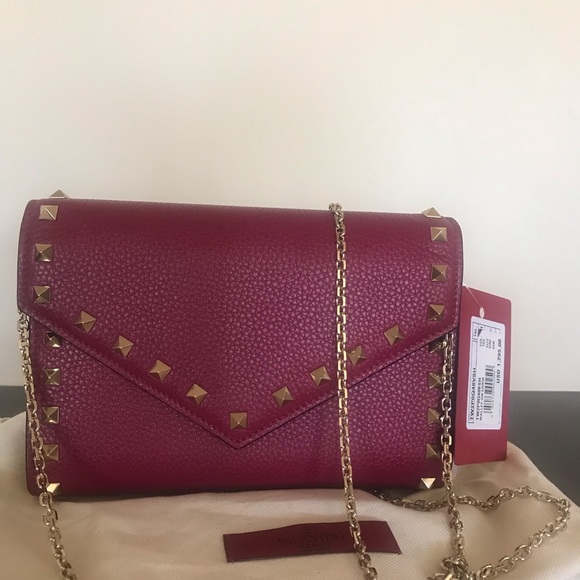 VALENTINO GARAVANI Rockstud Wallet On A Chain - Picture 10 of 14